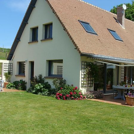 Chambre D'Hotes Les Champarts Tourville-la-Chapelle Exterior photo