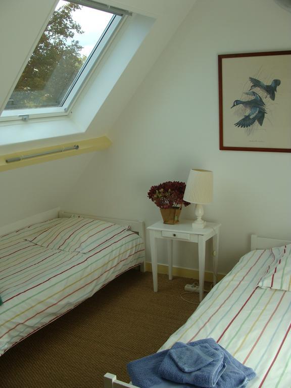 Chambre D'Hotes Les Champarts Tourville-la-Chapelle Room photo